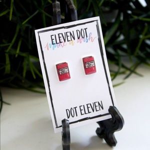 Bobs Burgers Tina Buttloose Friend Fiction Earring